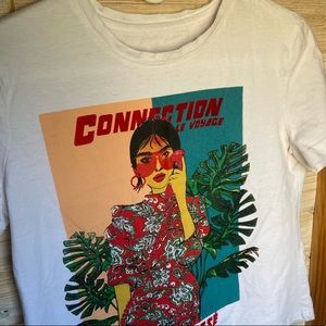 Graphic T Shirt with velvet letters